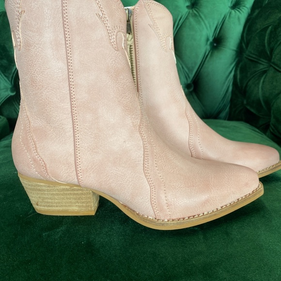 Ccocci Ramsey Blush boot - Picture 5 of 5